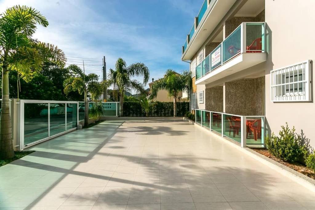Modernos 4 Ou 5 Pessoas Apartamento