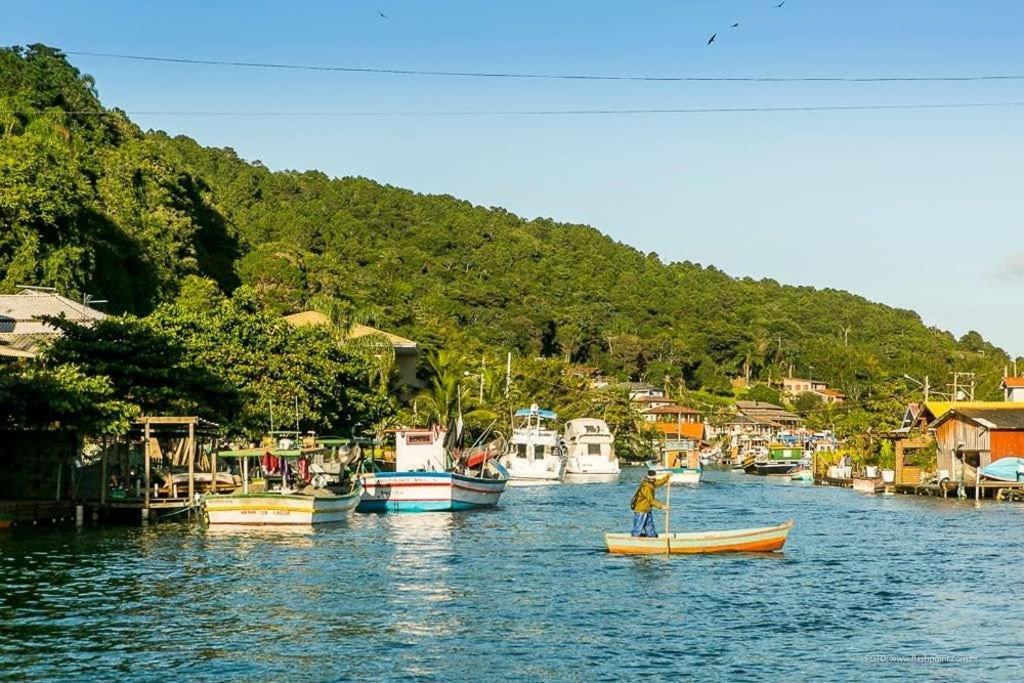 Modernos 4 Ou 5 Pessoas Florianópolis